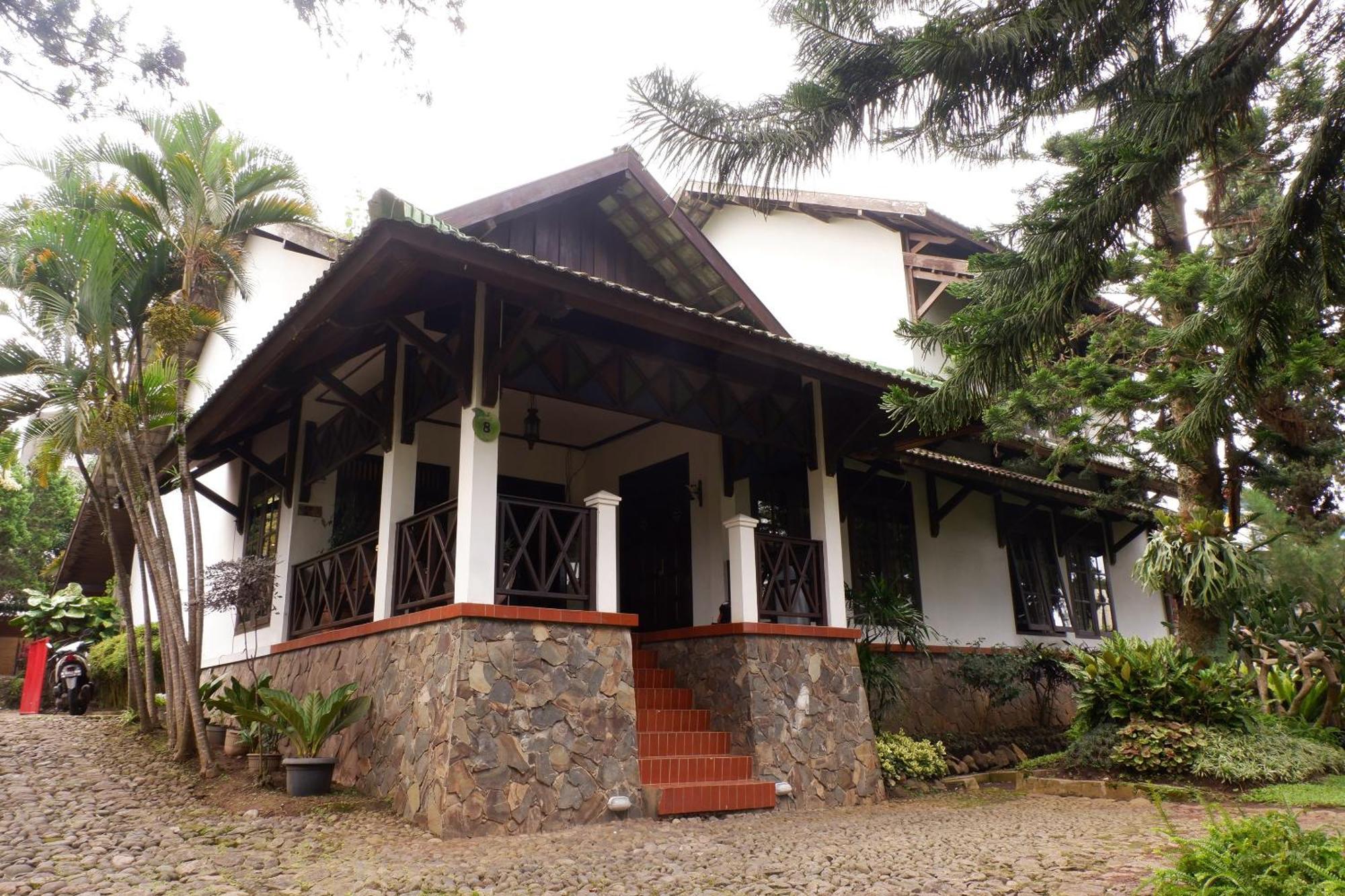 Cemara'S Homestay Batu  Eksteriør billede