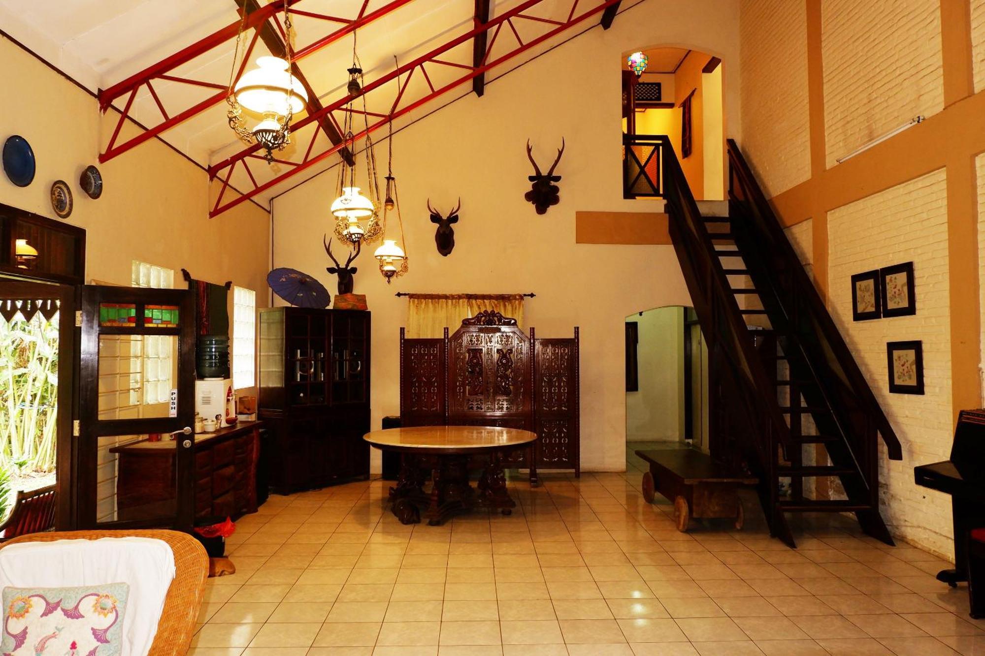Cemara'S Homestay Batu  Eksteriør billede